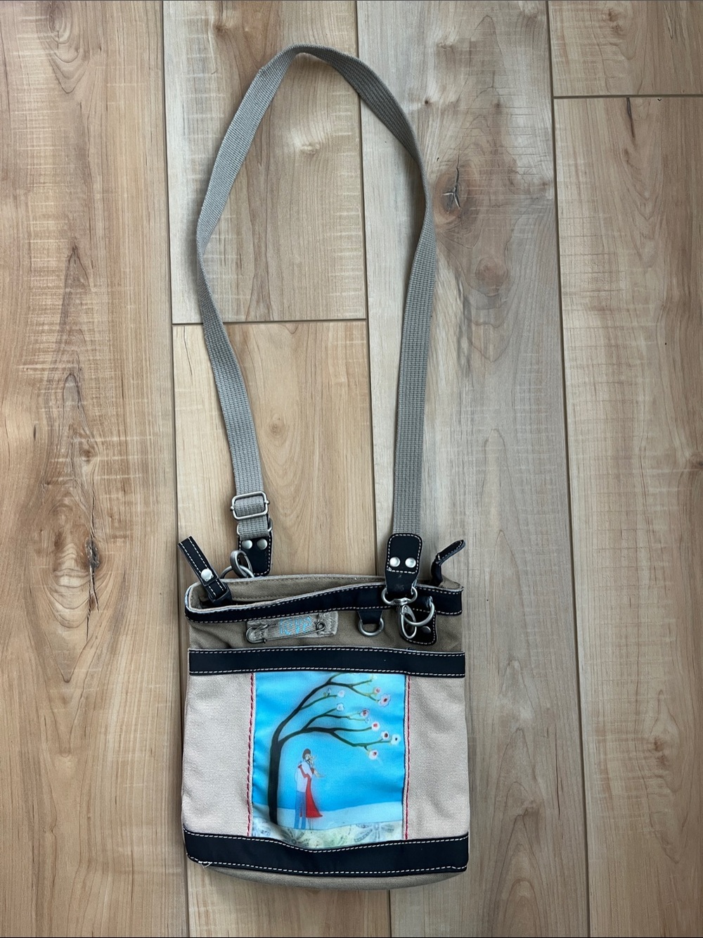 Vintage Sherpani Beige Crossbody Bag with Blue Scenic Panel